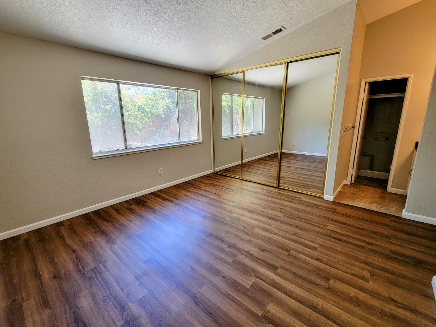 Detail Gallery Image 29 of 57 For 1037 Klemeyer Cir, Stockton,  CA 95206 - 4 Beds | 2 Baths