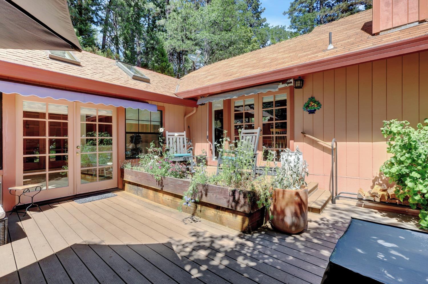 Detail Gallery Image 67 of 94 For 11192 Silver Willow Ln, Nevada City,  CA 95959 - 2 Beds | 2/1 Baths