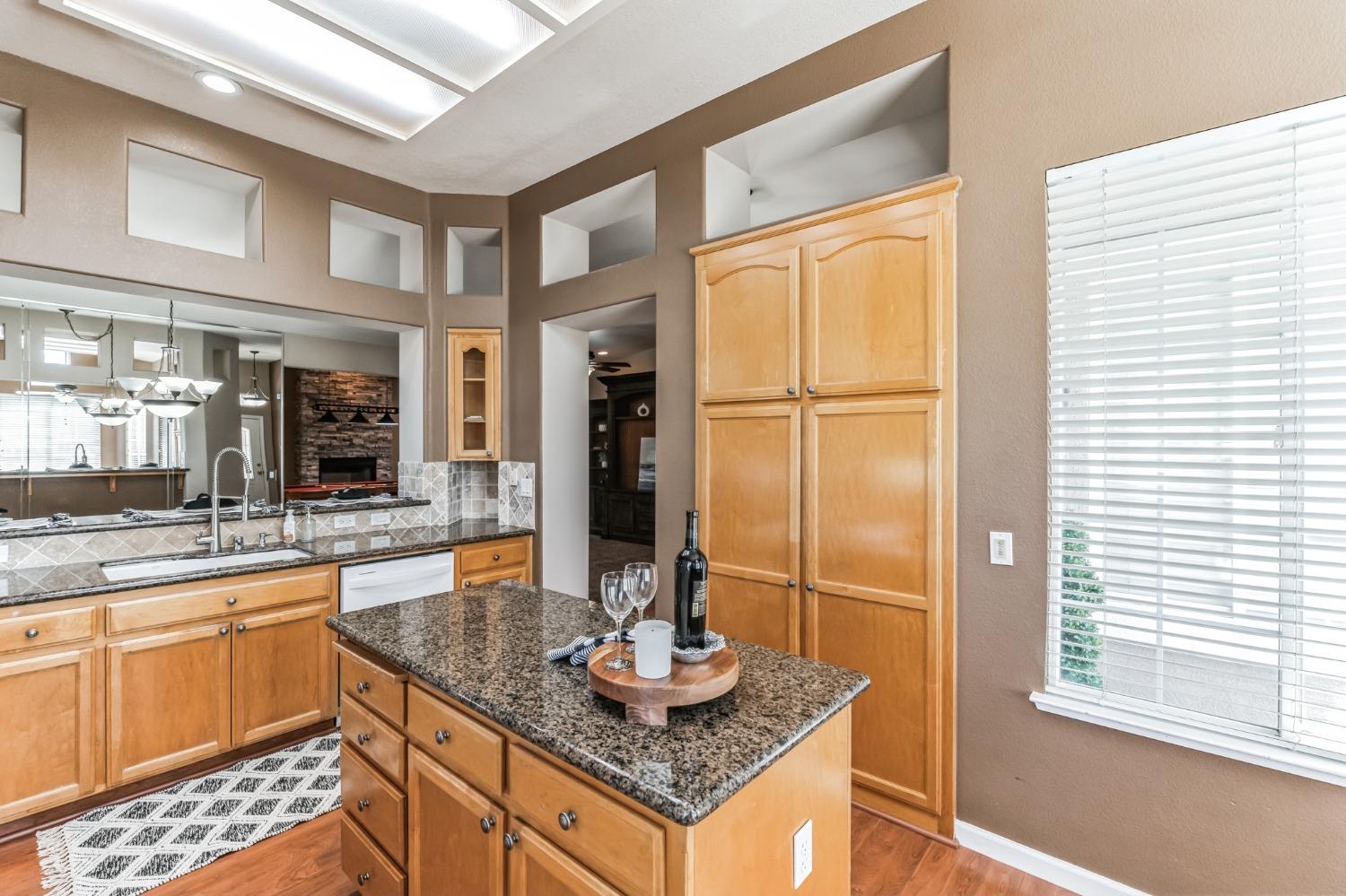 Detail Gallery Image 31 of 67 For 2589 Knobcone Ln, Lodi,  CA 95242 - 4 Beds | 2 Baths