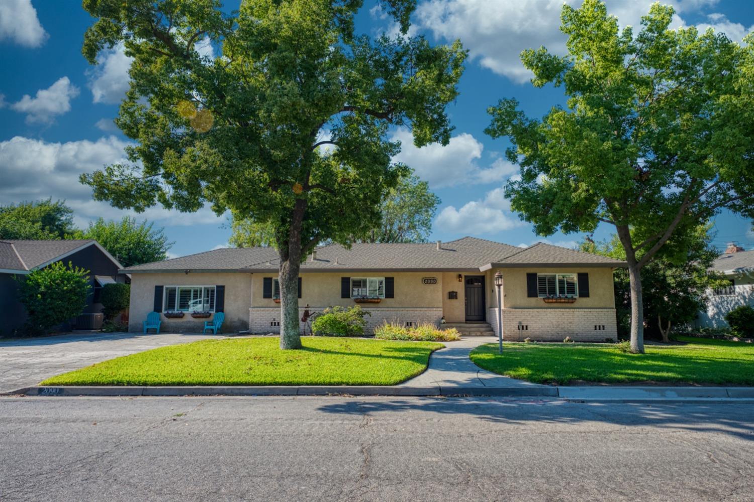 Detail Gallery Image 1 of 1 For 2090 El Camino Dr, Turlock,  CA 95380 - 3 Beds | 2/1 Baths