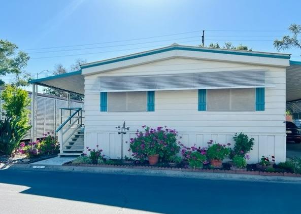 Detail Gallery Image 1 of 12 For 69 Camino Real Dr, Lodi,  CA 95240 - 2 Beds | 2 Baths