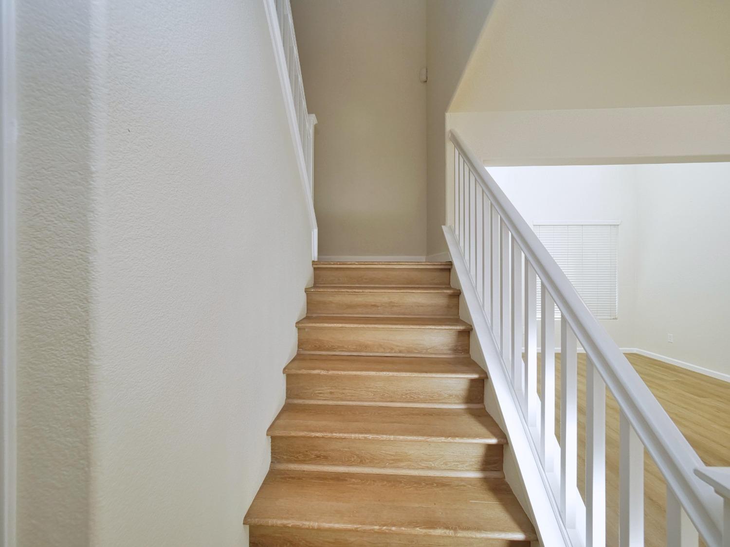 Detail Gallery Image 10 of 85 For 3301 Myna Way, Sacramento,  CA 95834 - 4 Beds | 2/1 Baths