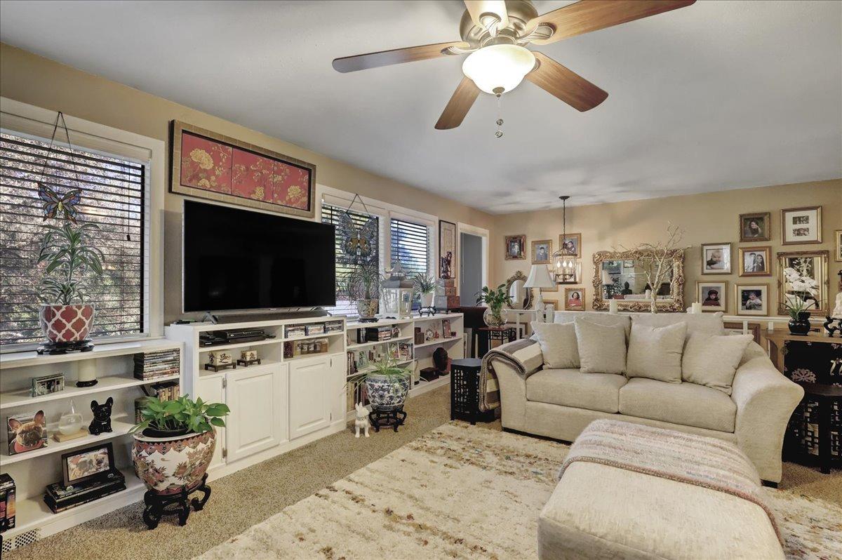 Detail Gallery Image 11 of 72 For 14287 Torrey Pines Dr, Auburn,  CA 95602 - 3 Beds | 2 Baths