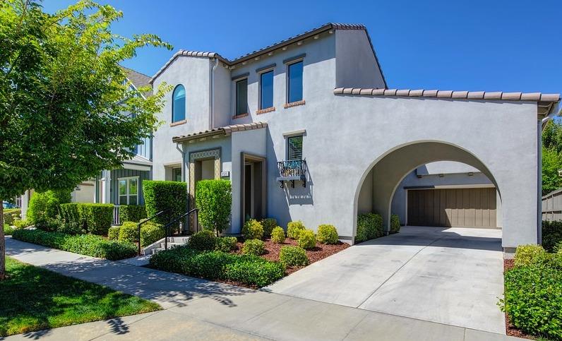 Detail Gallery Image 1 of 1 For 3325 Dullanty Way, Sacramento,  CA 95816 - 3 Beds | 3/1 Baths