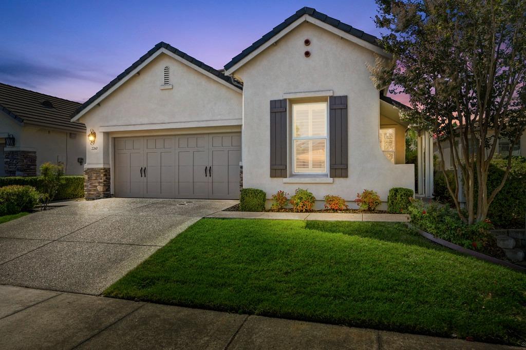 Detail Gallery Image 1 of 1 For 2260 Ryedale Ln, Sacramento,  CA 95835 - 2 Beds | 2 Baths