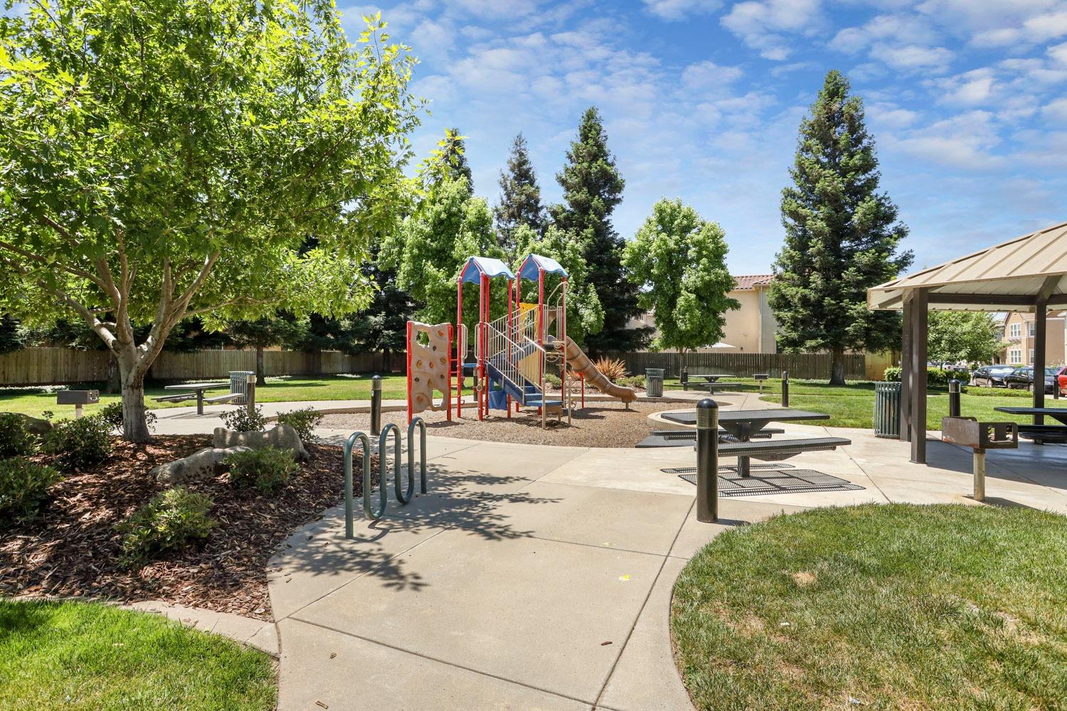 Detail Gallery Image 34 of 34 For 3924 Purple Finch Ln, Modesto,  CA 95355 - 3 Beds | 2/1 Baths