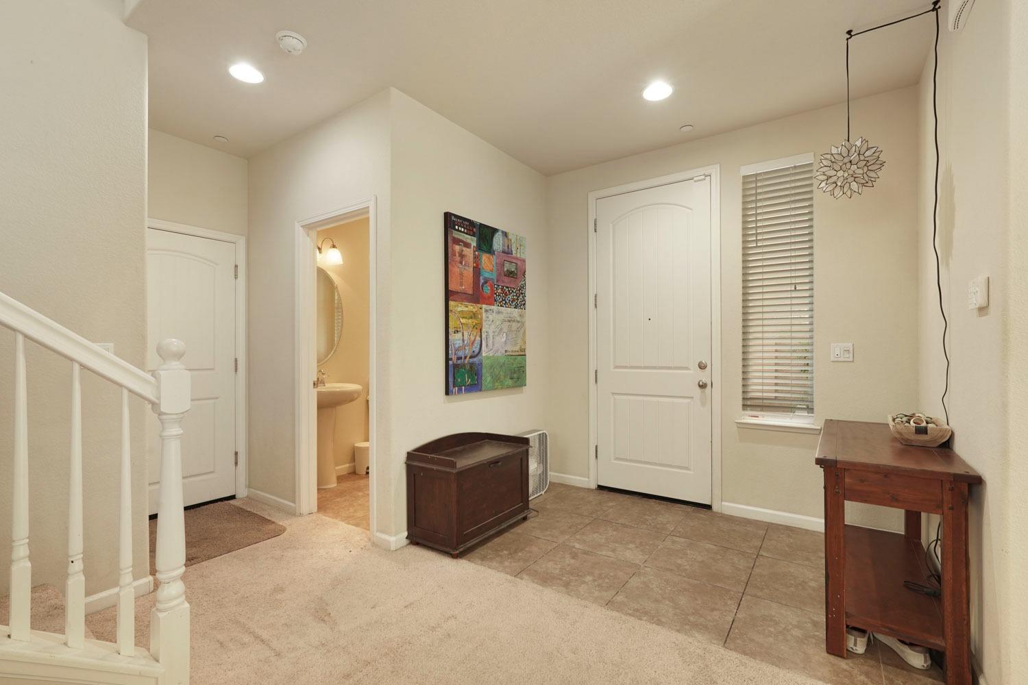 Detail Gallery Image 16 of 34 For 3924 Purple Finch Ln, Modesto,  CA 95355 - 3 Beds | 2/1 Baths