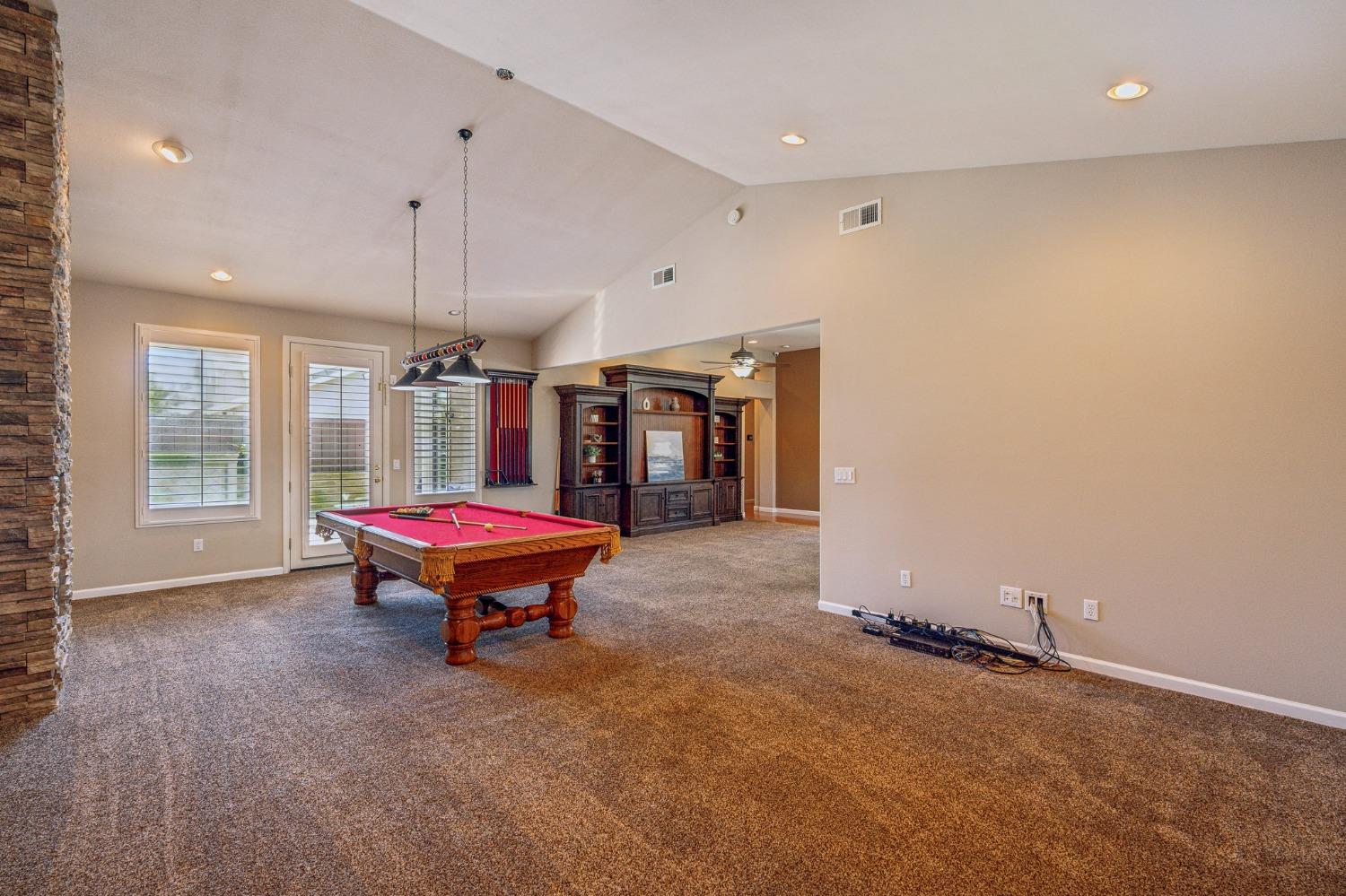 Detail Gallery Image 21 of 67 For 2589 Knobcone Ln, Lodi,  CA 95242 - 4 Beds | 2 Baths