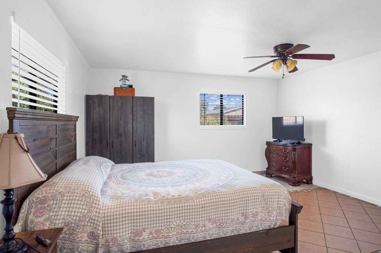 Detail Gallery Image 28 of 35 For 5420 7th St, Keyes,  CA 95328 - 4 Beds | 3/1 Baths