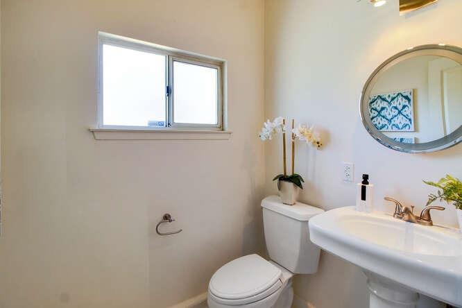 Detail Gallery Image 31 of 64 For 4050 Wycombe Dr, Sacramento,  CA 95864 - 4 Beds | 3/1 Baths