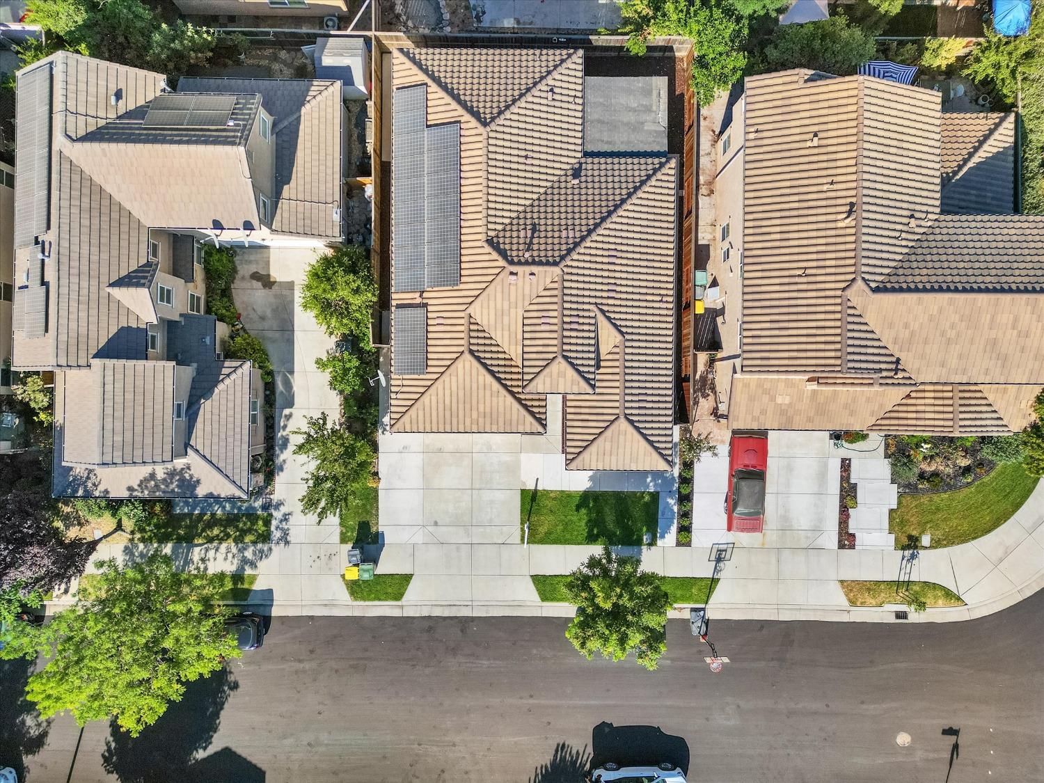 Detail Gallery Image 47 of 48 For 16833 Tulip Tree Way, Lathrop,  CA 95330 - 3 Beds | 2 Baths