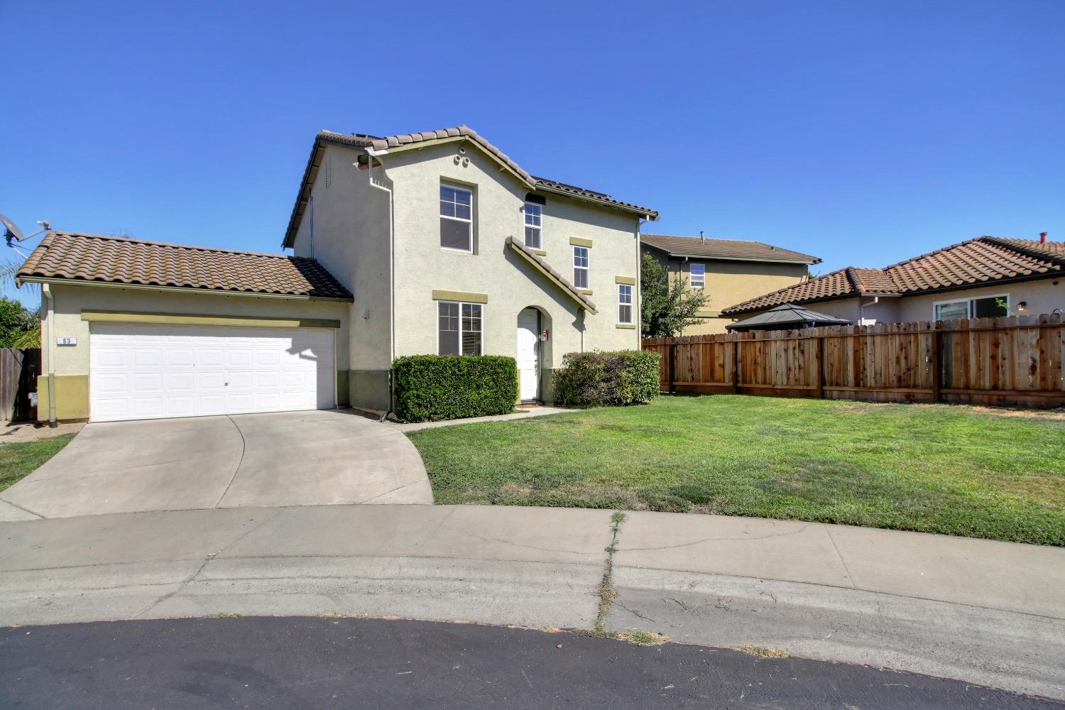 Detail Gallery Image 1 of 1 For 63 Sun Reign Pl, Sacramento,  CA 95823 - 3 Beds | 2/1 Baths