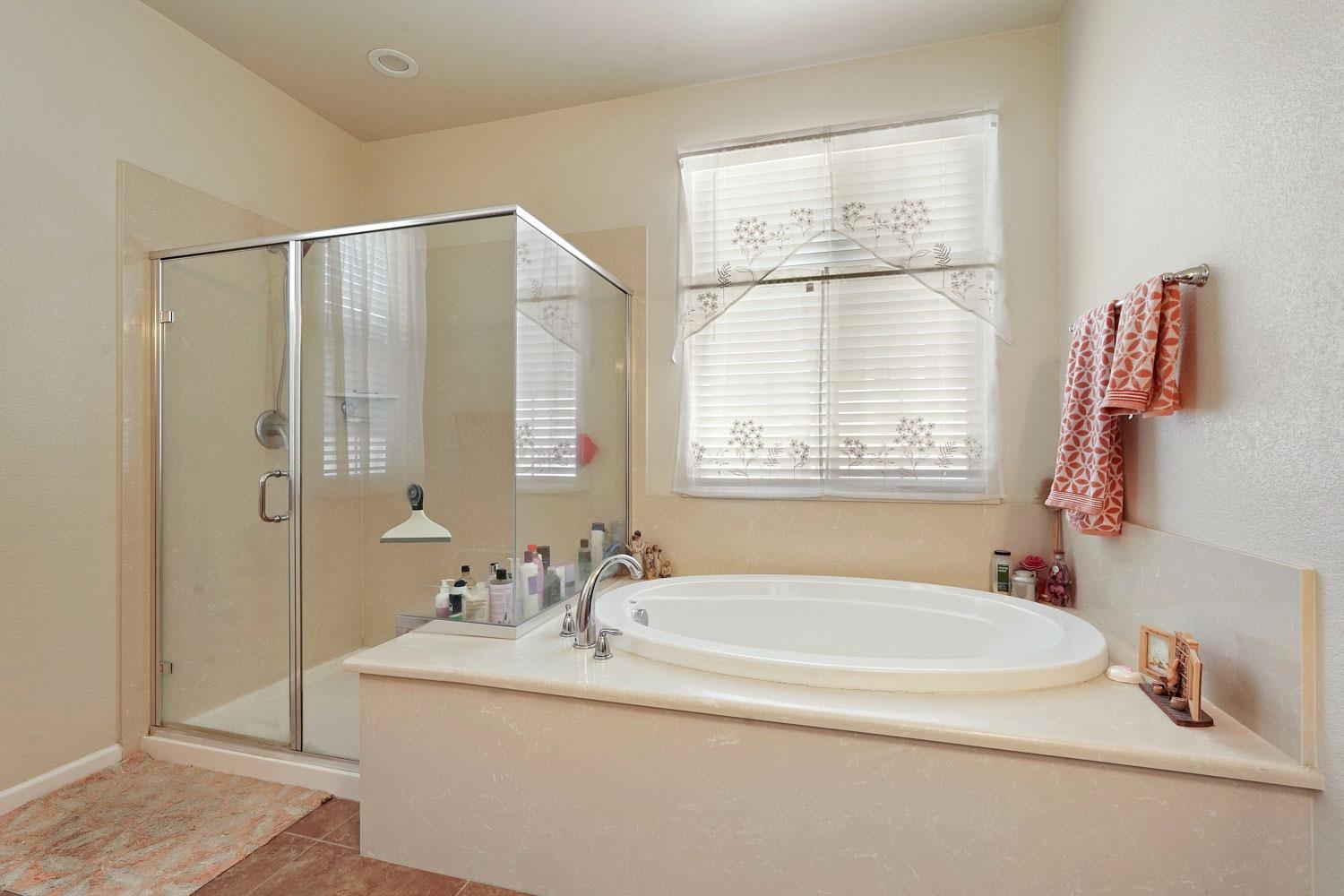 Detail Gallery Image 24 of 34 For 3924 Purple Finch Ln, Modesto,  CA 95355 - 3 Beds | 2/1 Baths