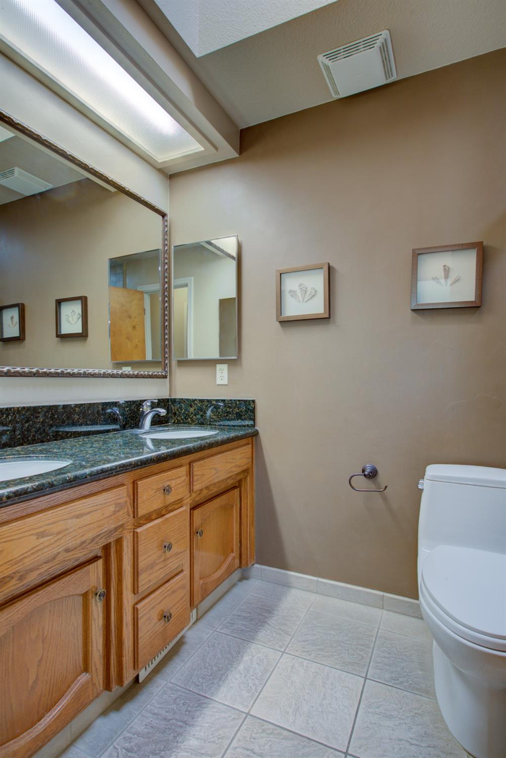 Detail Gallery Image 23 of 34 For 2520 Emerald Way, Turlock,  CA 95382 - 4 Beds | 2 Baths