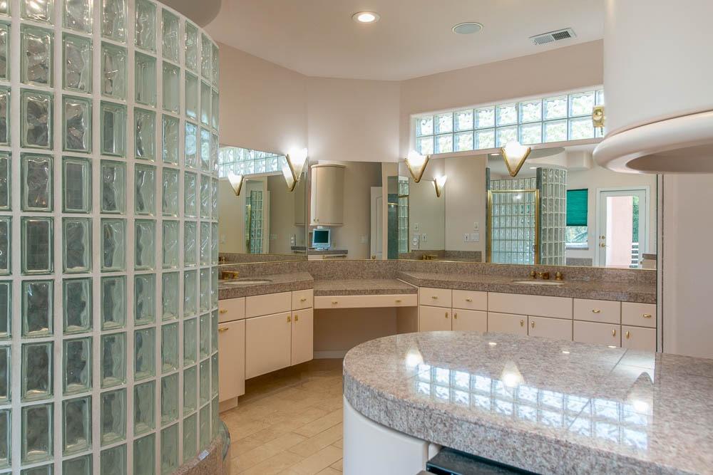 Detail Gallery Image 24 of 64 For 1000 Aqua Haven Ct, El Dorado Hills,  CA 95762 - 4 Beds | 4/2 Baths