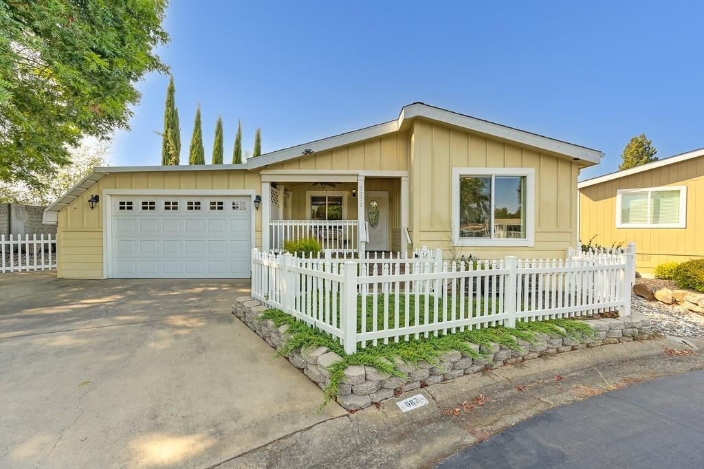 Carmella Circle, Rancho Murieta, California image 1