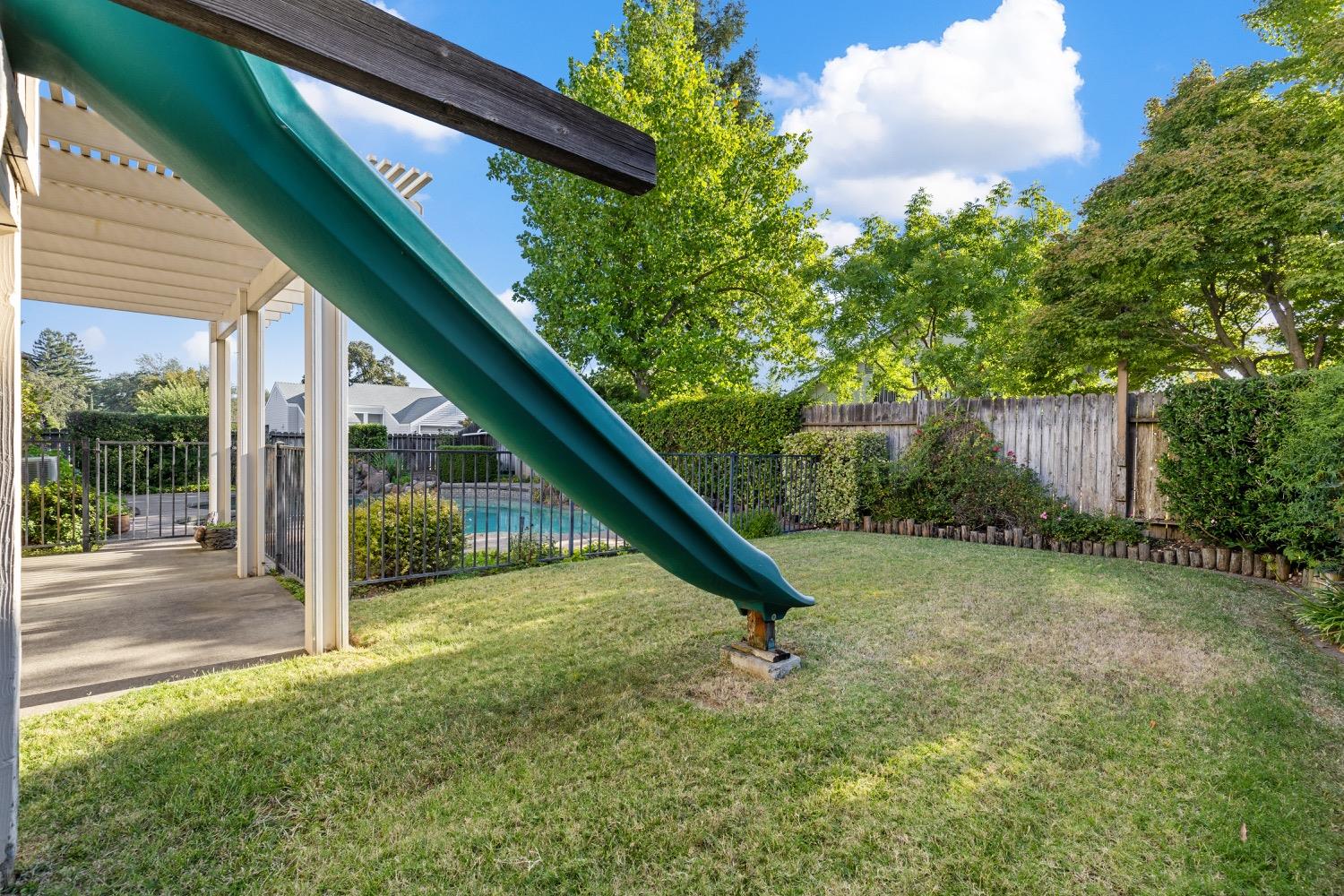 Detail Gallery Image 55 of 60 For 7532 Sadro St, Citrus Heights,  CA 95621 - 4 Beds | 2/1 Baths