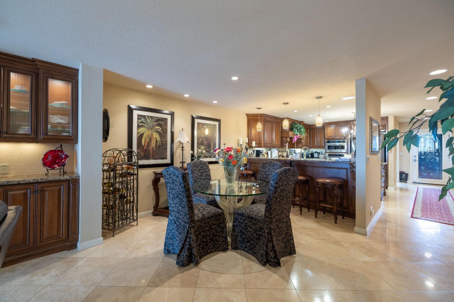 Detail Gallery Image 38 of 49 For 6669 Embarcadero Dr #10,  Stockton,  CA 95219 - 2 Beds | 2 Baths