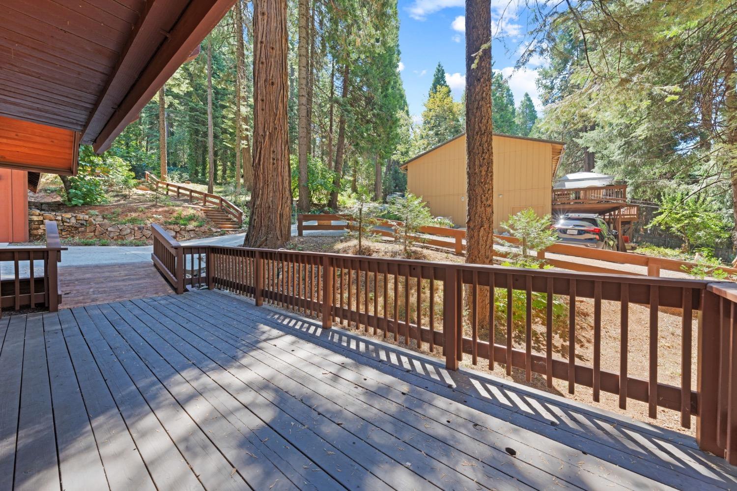 Detail Gallery Image 16 of 26 For 3070 Sly Park Rd, Pollock Pines,  CA 95726 - 3 Beds | 2 Baths