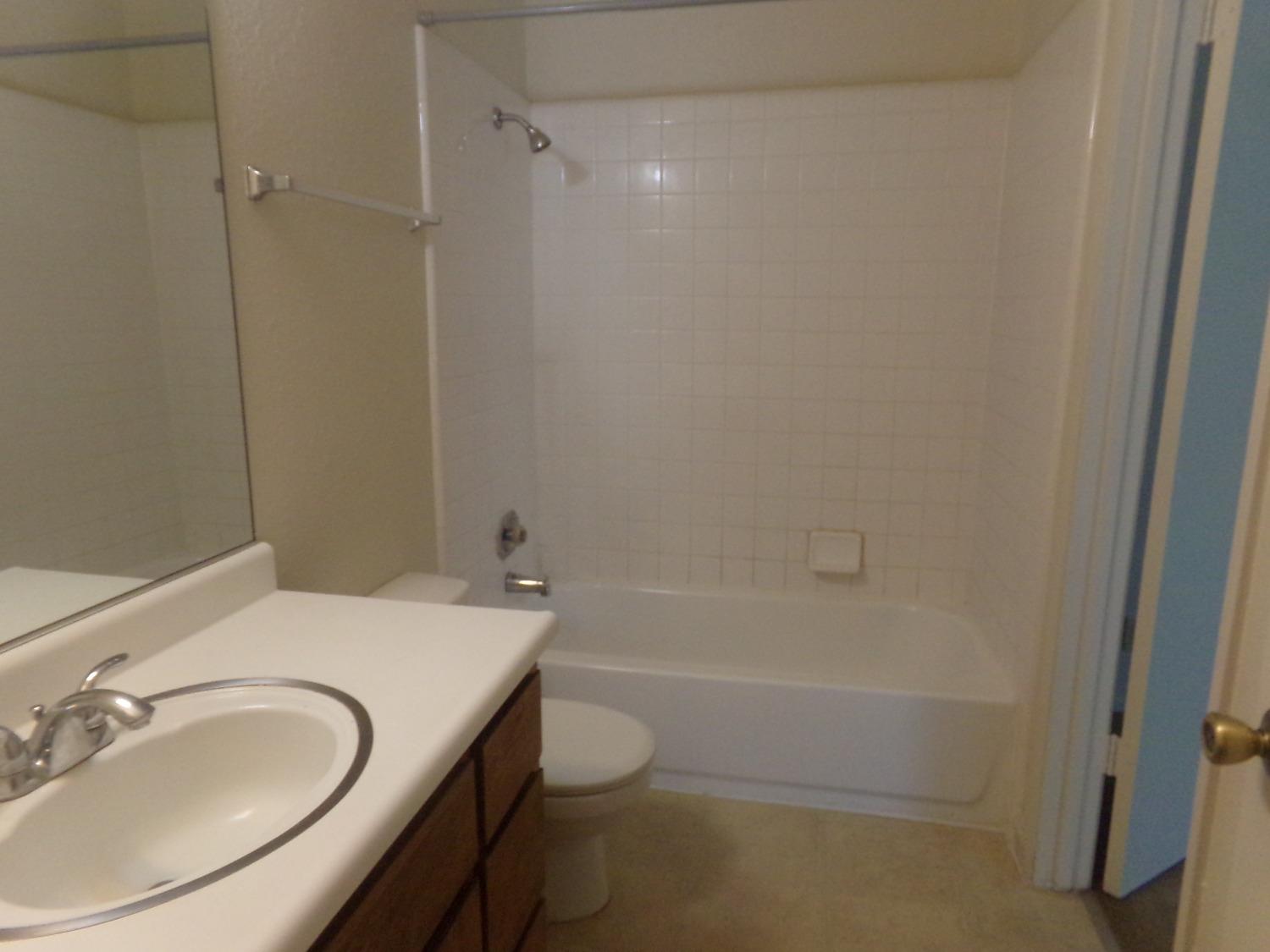 Photo #10: 224094597 Listing 