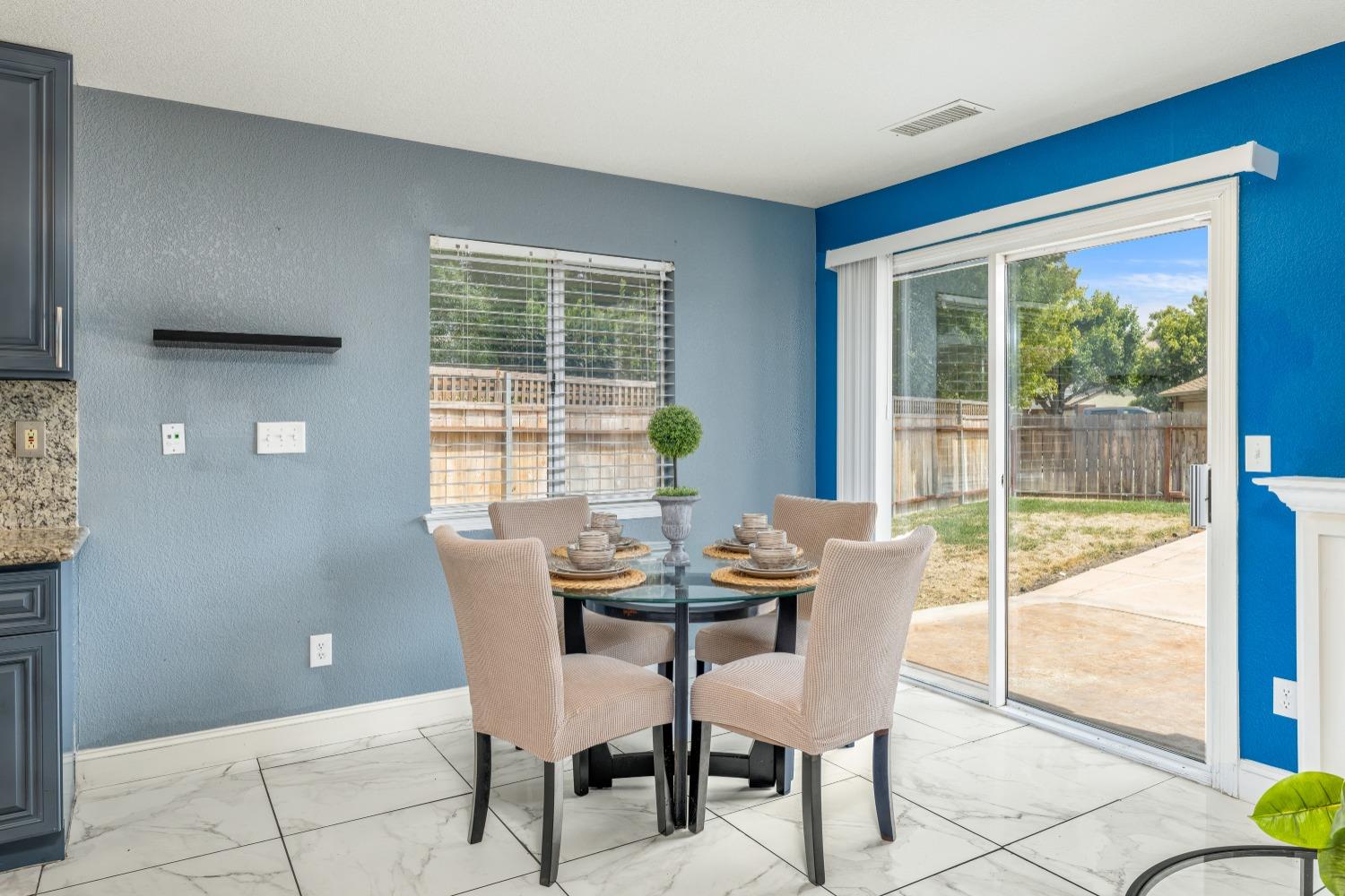 Detail Gallery Image 12 of 32 For 5761 Caribbean Cir, Stockton,  CA 95210 - 3 Beds | 2 Baths