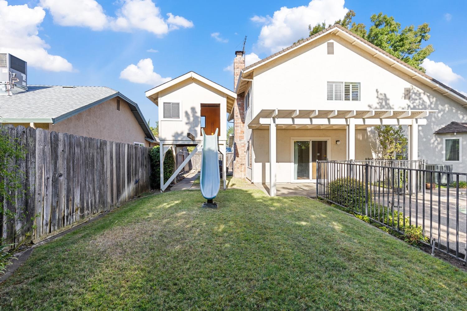 Detail Gallery Image 56 of 60 For 7532 Sadro St, Citrus Heights,  CA 95621 - 4 Beds | 2/1 Baths