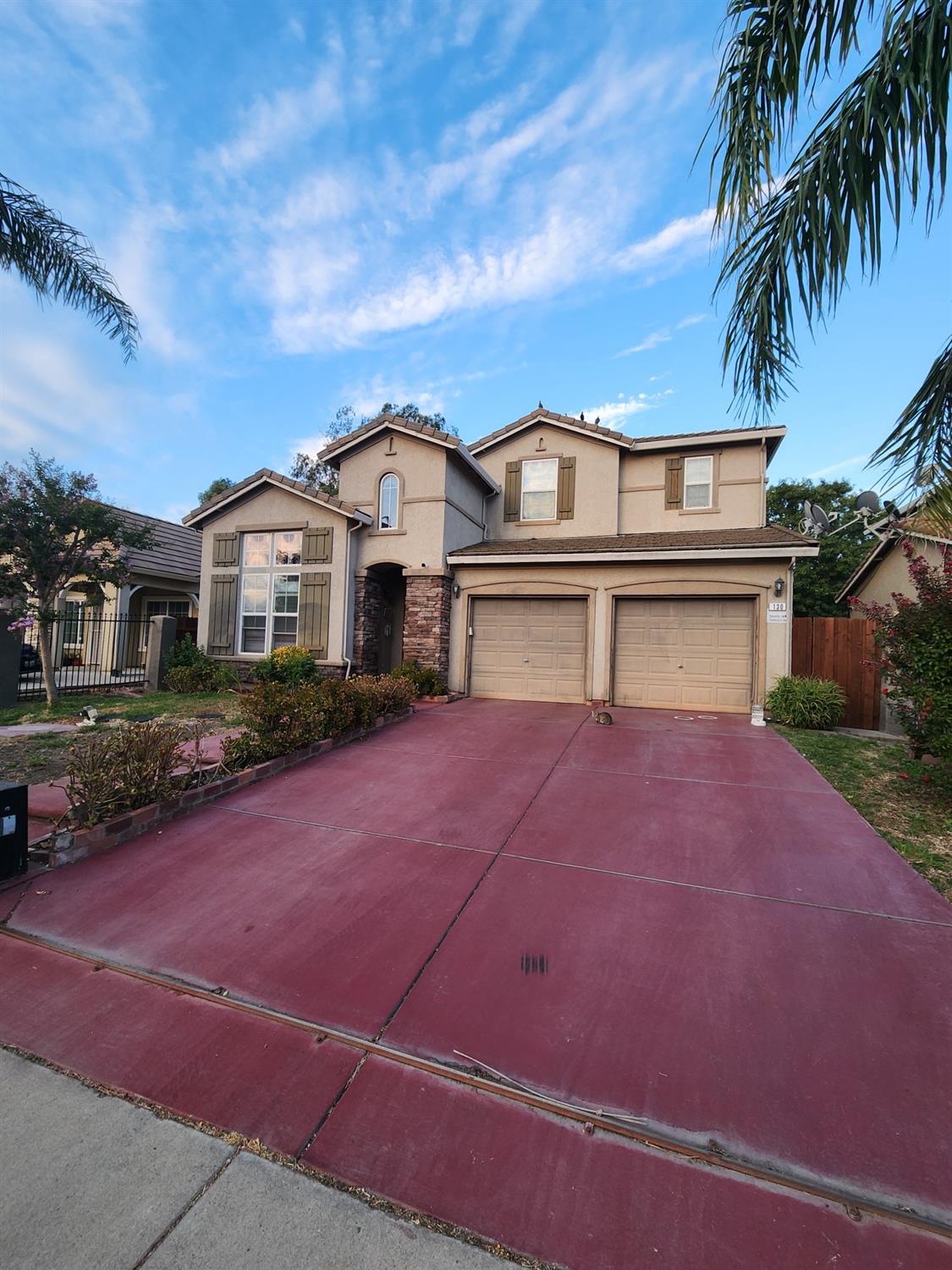 Detail Gallery Image 1 of 1 For 130 Stone Valley Cir, Sacramento,  CA 95823 - 4 Beds | 3 Baths