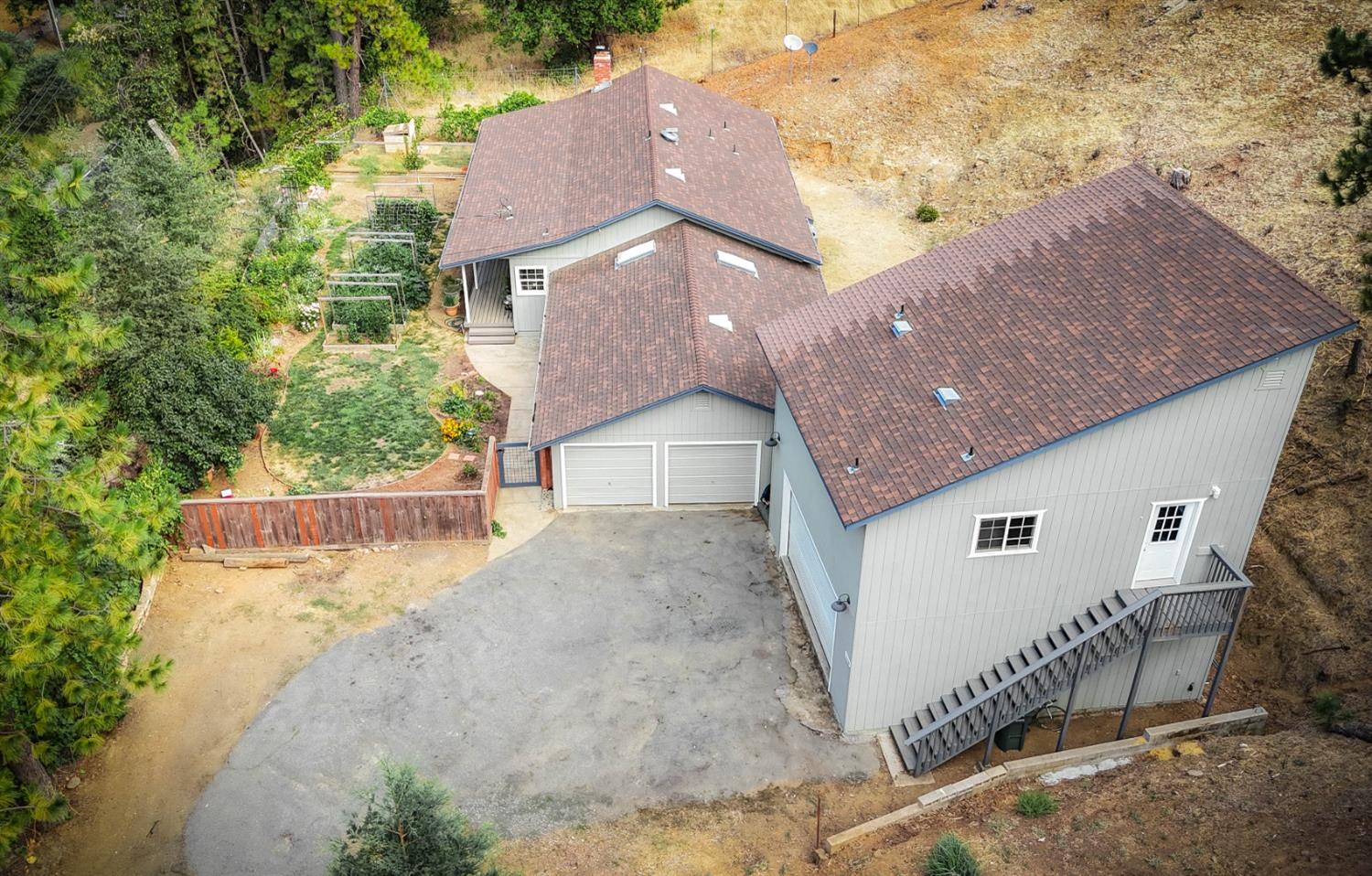 Detail Gallery Image 54 of 60 For 7220 Sly Park Rd, Placerville,  CA 95667 - 3 Beds | 2/1 Baths