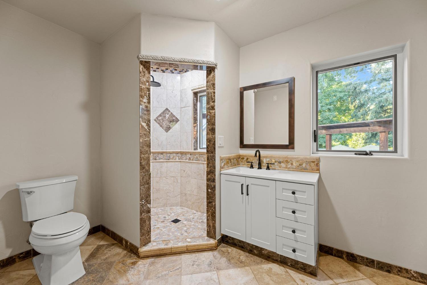 Detail Gallery Image 90 of 99 For 9965 Willey Ct, Granite Bay,  CA 95746 - 5 Beds | 4/2 Baths