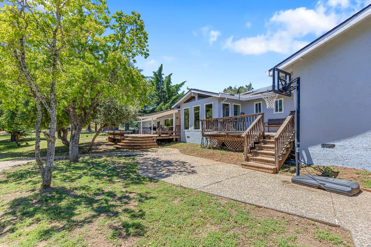 Detail Gallery Image 26 of 49 For 3141 Verde Valle Ln, El Dorado Hills,  CA 95762 - 4 Beds | 2/1 Baths