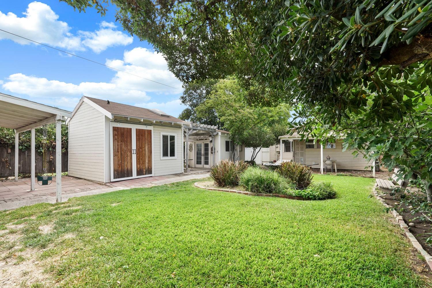 Detail Gallery Image 35 of 59 For 511 E Locust St, Lodi,  CA 95240 - 3 Beds | 2/1 Baths