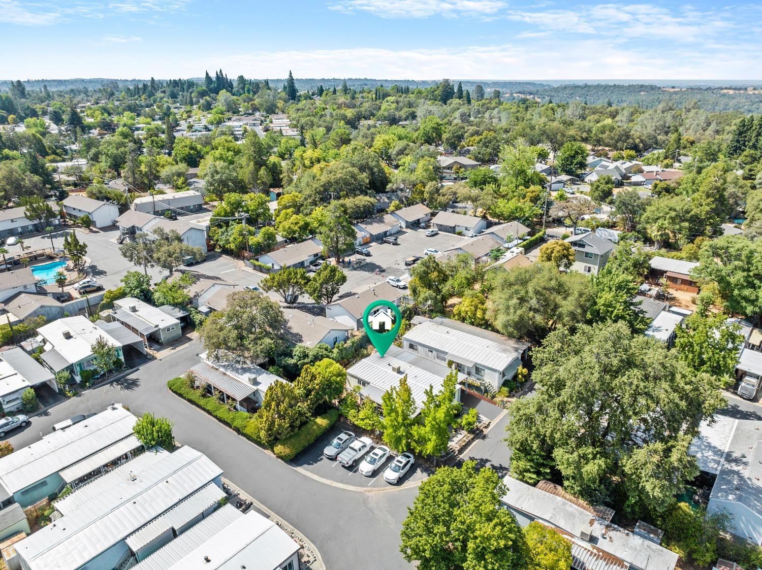 Detail Gallery Image 2 of 34 For 1605 Grass Valley Hwy 63, Auburn,  CA 95603 - 2 Beds | 1/1 Baths