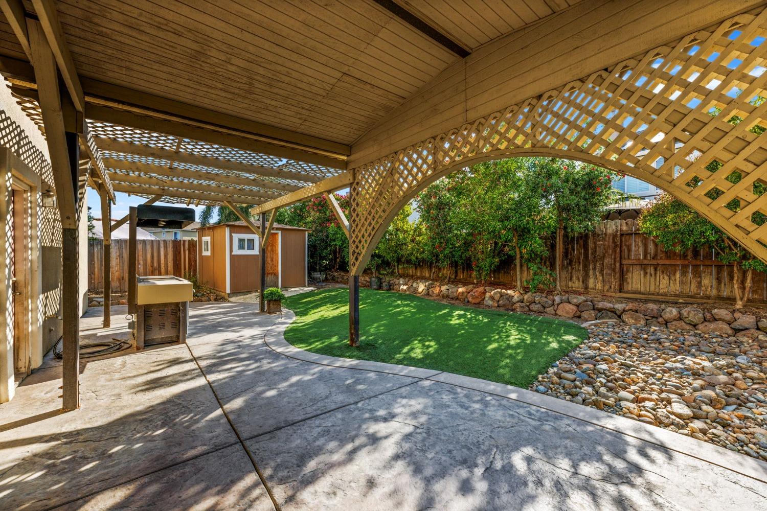 Detail Gallery Image 60 of 68 For 1072 Mullinger Ln, Lincoln,  CA 95648 - 4 Beds | 2/1 Baths