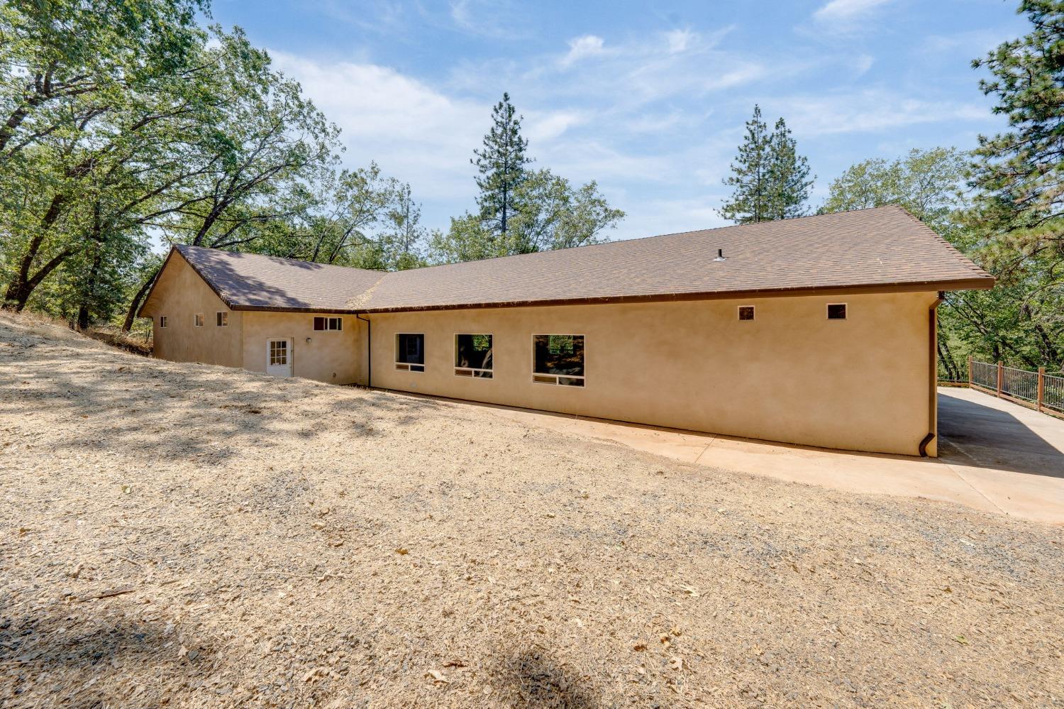 Detail Gallery Image 80 of 89 For 20197 Kingswood Ct, Grass Valley,  CA 95949 - 5 Beds | 3/1 Baths