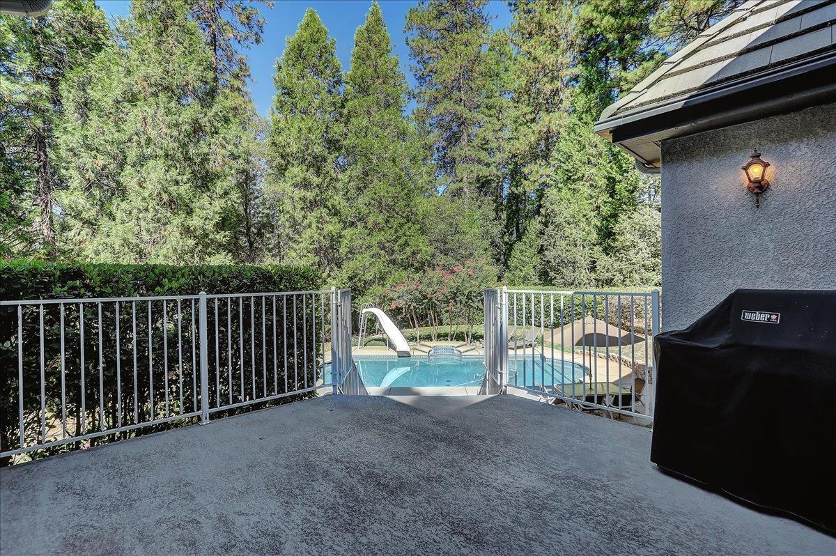 Detail Gallery Image 60 of 87 For 12877 Chatsworth, Grass Valley,  CA 95945 - 5 Beds | 4/1 Baths