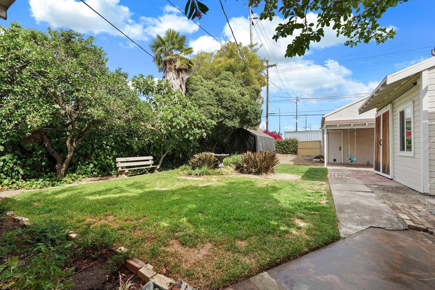 Detail Gallery Image 42 of 59 For 511 E Locust St, Lodi,  CA 95240 - 3 Beds | 2/1 Baths