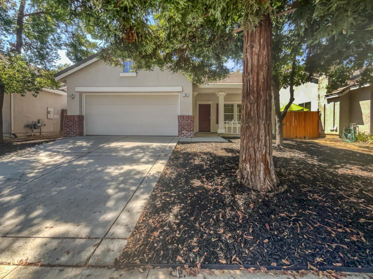 Detail Gallery Image 1 of 1 For 110 Groth Cir, Sacramento,  CA 95834 - 4 Beds | 2 Baths