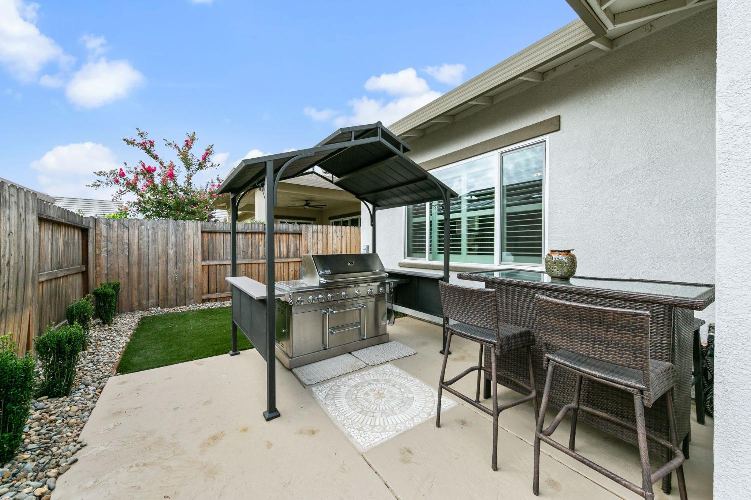 Detail Gallery Image 48 of 52 For 1025 Zodiac Ln #1025,  Roseville,  CA 95747 - 3 Beds | 2/1 Baths