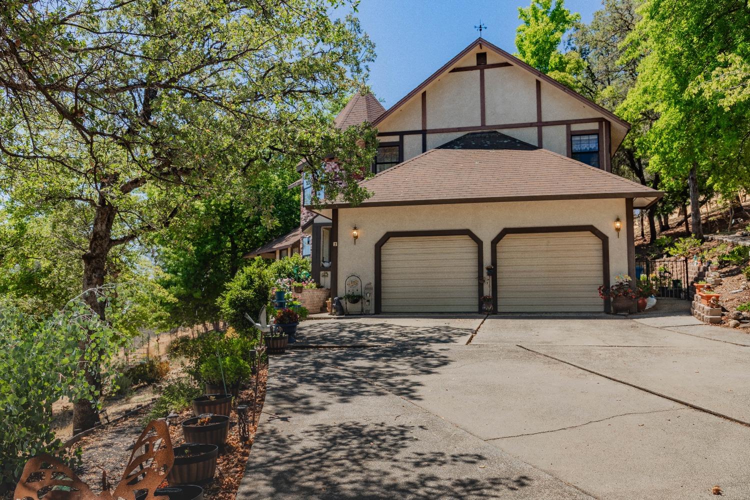 Detail Gallery Image 3 of 40 For 2 Lemon Hill Ct, Oroville,  CA 95966 - 3 Beds | 2 Baths