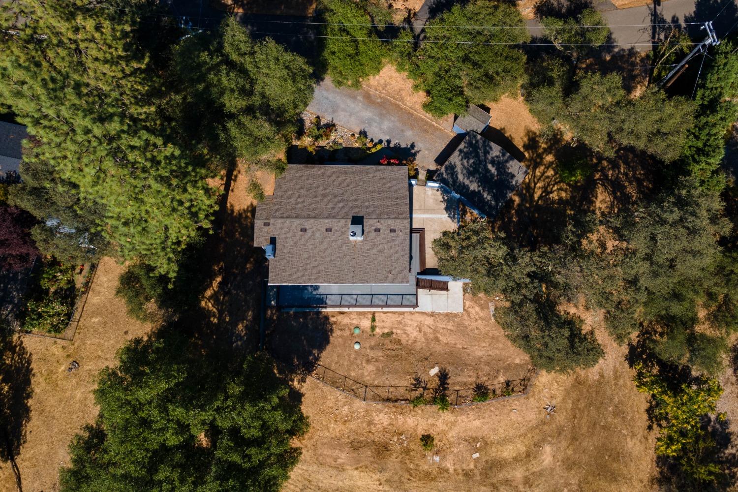 Detail Gallery Image 24 of 30 For 1012 Bridgeview Dr, Placerville,  CA 95667 - 3 Beds | 3 Baths