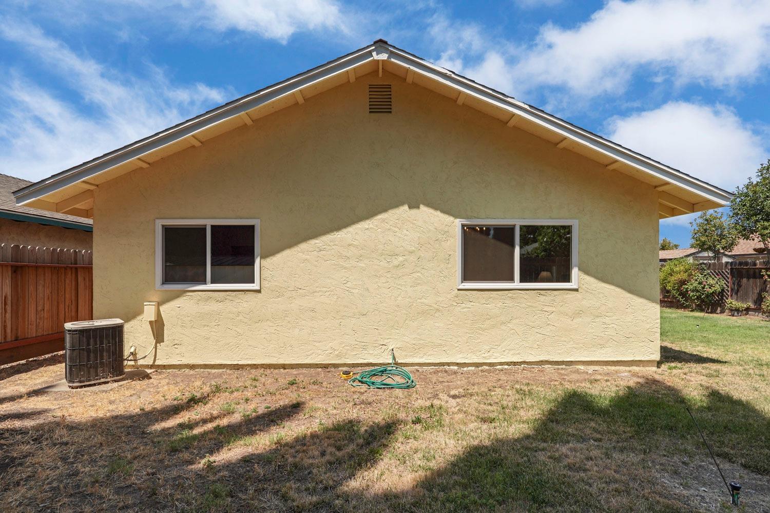 Detail Gallery Image 28 of 31 For 4012 Hennings Dr, Modesto,  CA 95356 - 3 Beds | 2 Baths