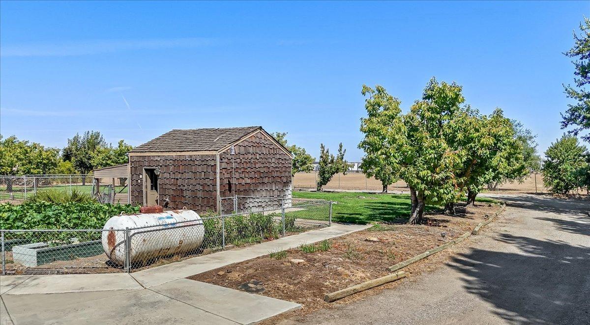 Detail Gallery Image 60 of 84 For 19144 Hidden Lakes Ln, Acampo,  CA 95220 - 4 Beds | 3/2 Baths