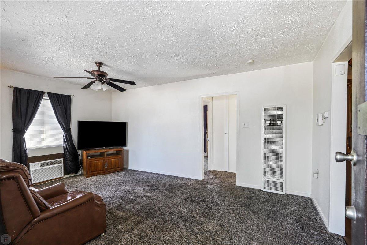 Detail Gallery Image 9 of 36 For 5241 Clark St, Keyes,  CA 95328 - 2 Beds | 1 Baths