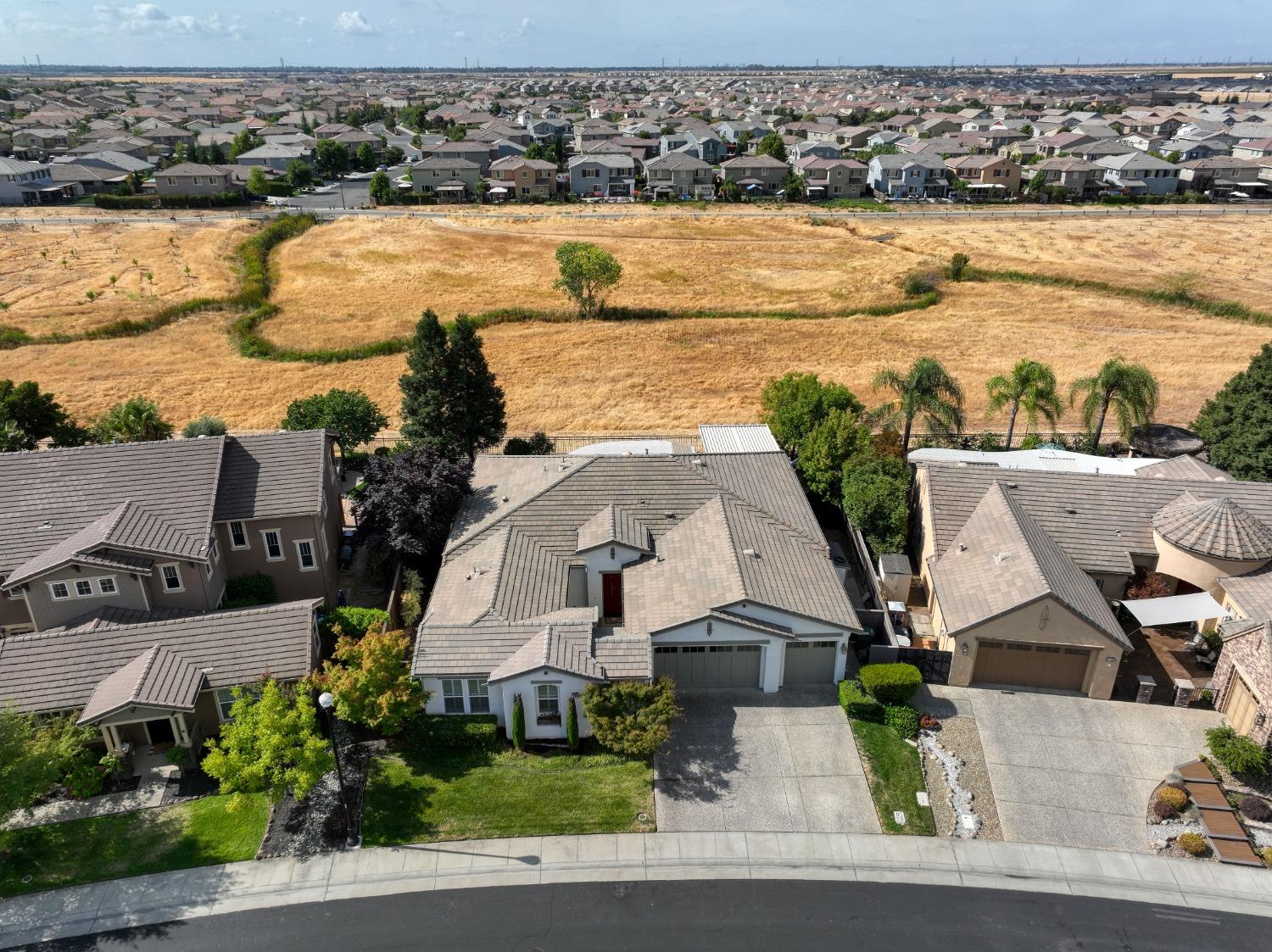 Detail Gallery Image 39 of 45 For 2800 Bickleigh Loop, Roseville,  CA 95747 - 4 Beds | 3 Baths