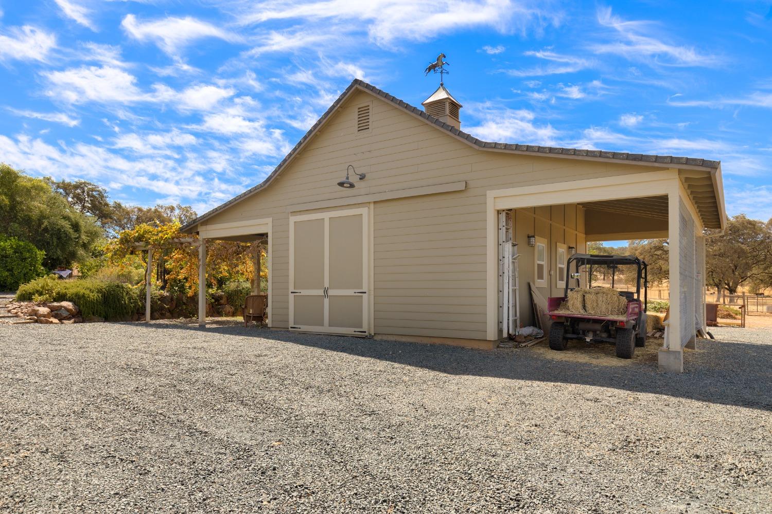 Detail Gallery Image 51 of 60 For 9771 E Stern Ln, Browns Valley,  CA 95918 - 3 Beds | 2/1 Baths