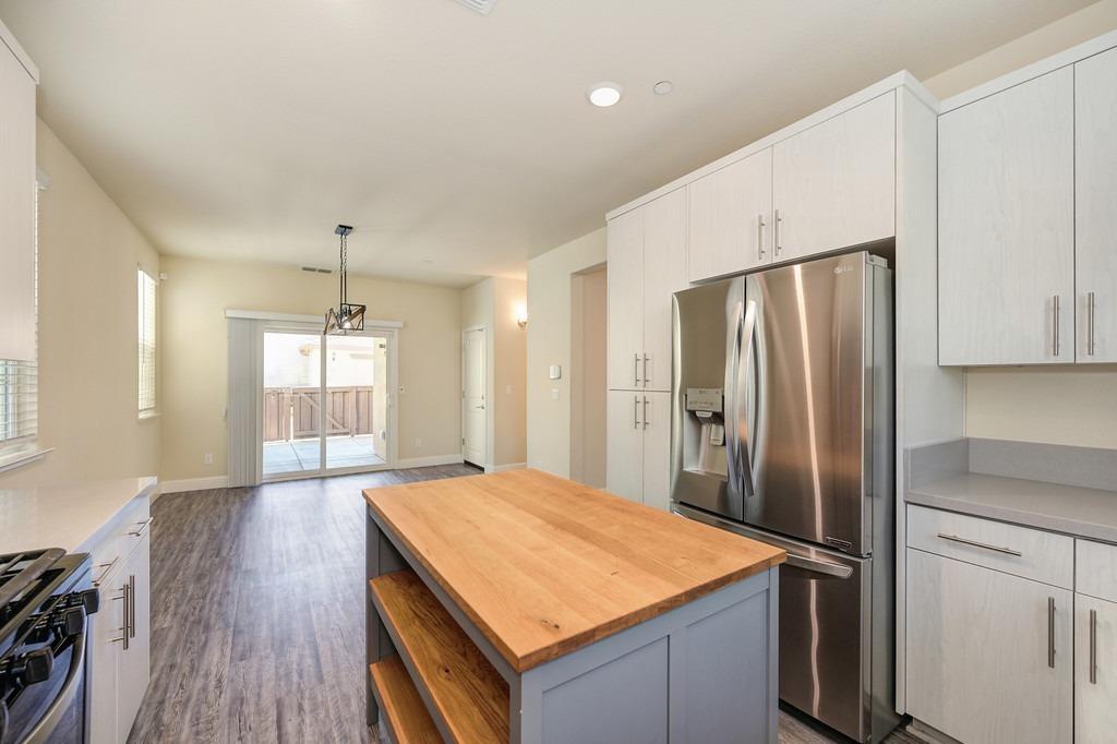 Detail Gallery Image 15 of 41 For 10789 Portico Circle, Rancho Cordova,  CA 95670 - 3 Beds | 2/1 Baths