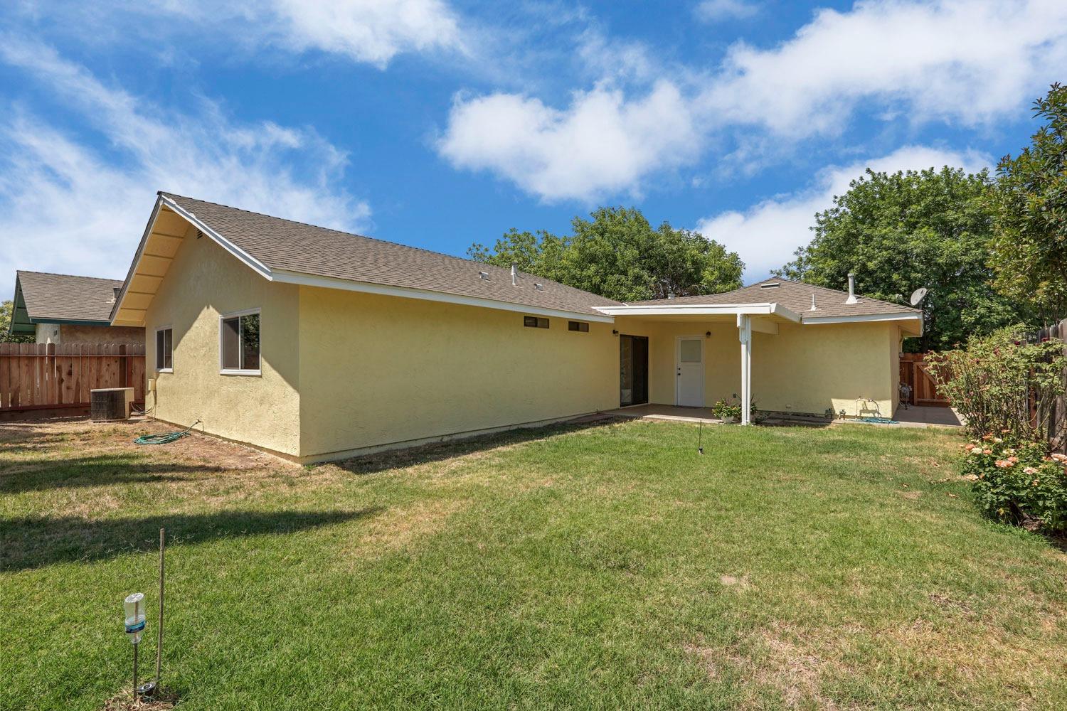 Detail Gallery Image 26 of 31 For 4012 Hennings Dr, Modesto,  CA 95356 - 3 Beds | 2 Baths