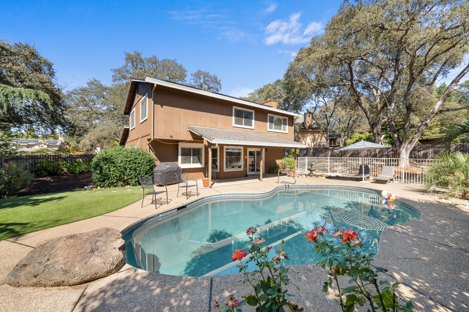 Detail Gallery Image 1 of 1 For 3800 Pardee Ct, El Dorado Hills,  CA 95762 - 4 Beds | 2/1 Baths