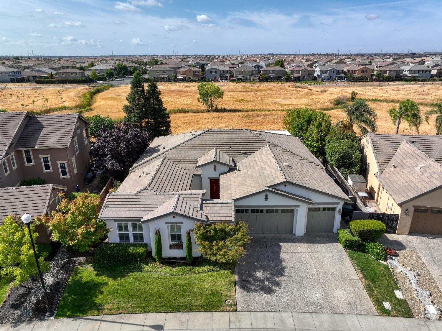 Detail Gallery Image 38 of 45 For 2800 Bickleigh Loop, Roseville,  CA 95747 - 4 Beds | 3 Baths