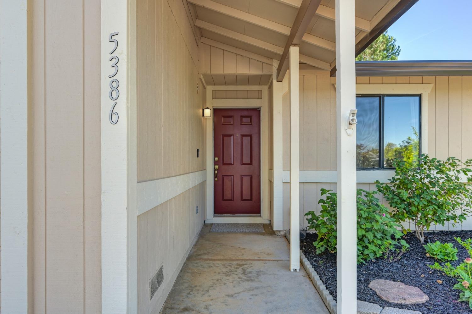 Detail Gallery Image 7 of 40 For 5386 Pyramid Peak Dr, El Dorado,  CA 95623 - 3 Beds | 2 Baths